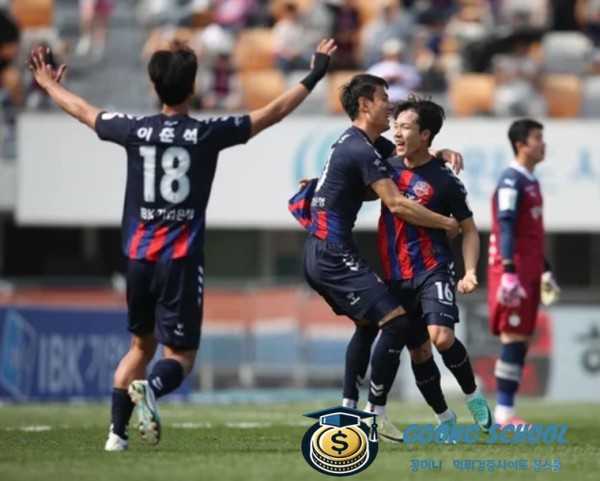 2025 수원 FC 라스-이승우 중심 공격 전개 및 수원종합운동장 홈경기 분석 이미지