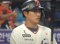 한화 이글스 홈경기 이미지 - 대전에서 끝까지 집중하는 모습