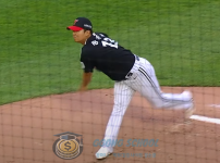 LG vs 롯데 2차전 사직구장 경기 시작 분위기