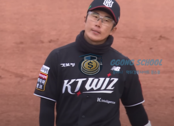 KT 위즈 vs 롯데 자이언츠 선발 라인업 흐름 분석 인포그래픽 class=